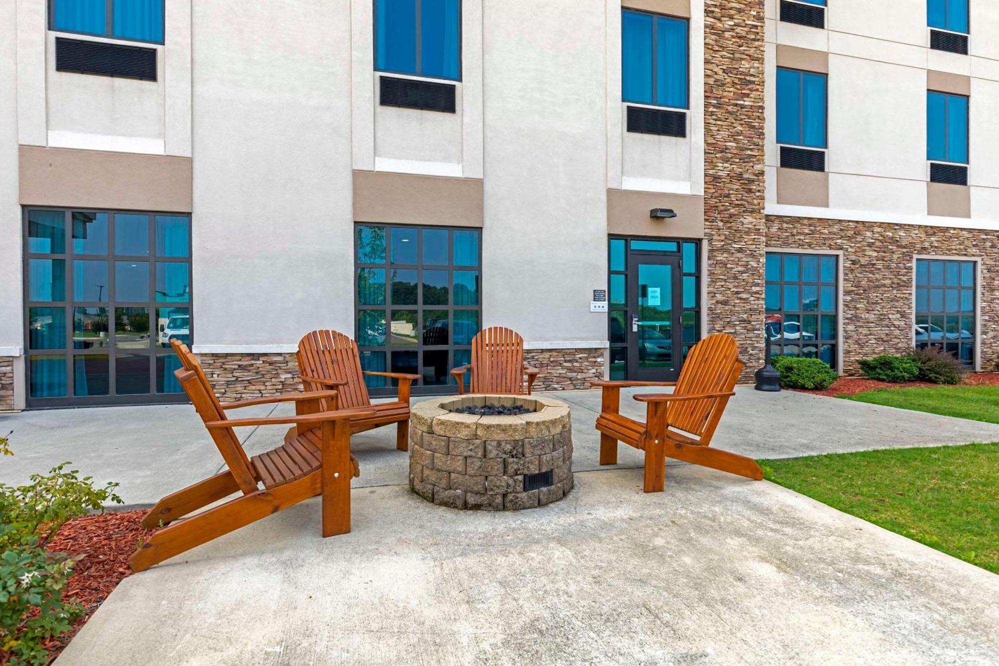 Comfort Inn & Suites East Ellijay Exteriér fotografie